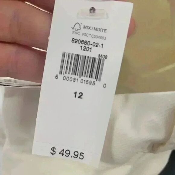 Gap Women's Ivory Cotton/Spandex Elastic Back Waist & Pleated Front Shorts w Poc - Picture 10 of 10